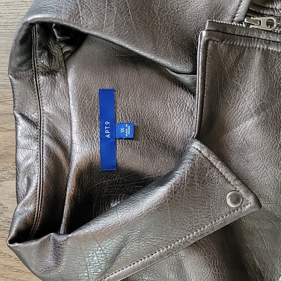 Apt. 9•Metallic Peuter Faux Leather Jacket 1X - Picture 2 of 4
